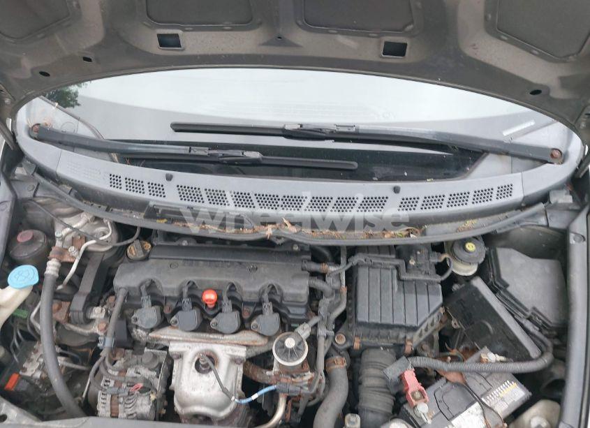 Photo 10 of 2006 Honda Civic LX (VIN 1HGFA16506L056545)