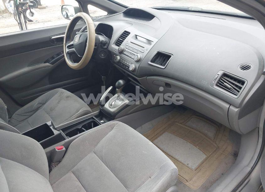 Photo 5 of 2006 Honda Civic LX (VIN 1HGFA16506L056545)