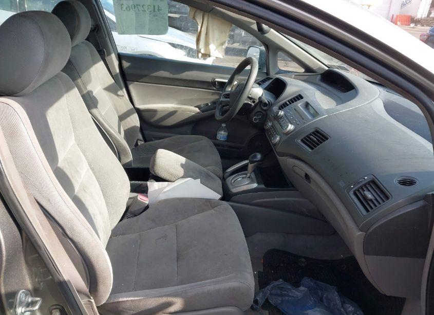 Photo 5 of 2006 Honda Civic LX (VIN 1HGFA16506L057632)