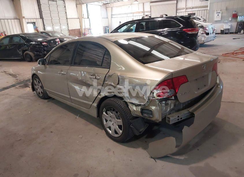 Photo 3 of 2007 Honda Civic LX (VIN 1HGFA16507L013213)