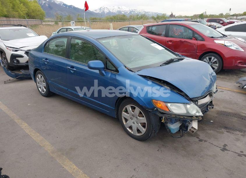 2007 Honda Civic LX (VIN 1HGFA16507L033963) main photo