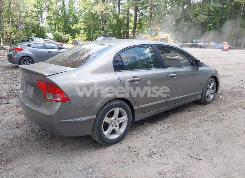 Photo 4 of 2007 Honda Civic LX (VIN 1HGFA16507L083956)