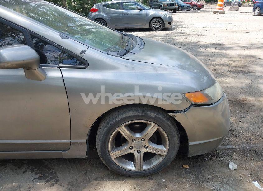 Photo 6 of 2007 Honda Civic LX (VIN 1HGFA16507L083956)