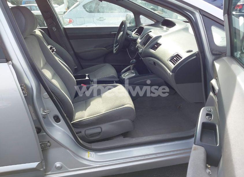 Photo 5 of 2007 Honda Civic LX (VIN 1HGFA16507L085156)