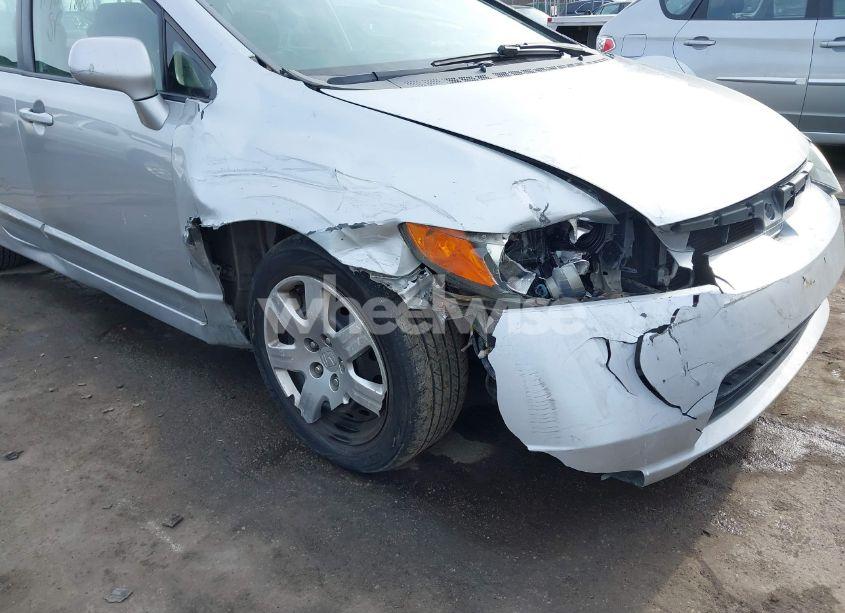 Photo 6 of 2007 Honda Civic LX (VIN 1HGFA16507L085156)