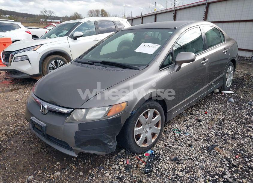 Photo 2 of 2007 Honda Civic LX (VIN 1HGFA16507L107897)