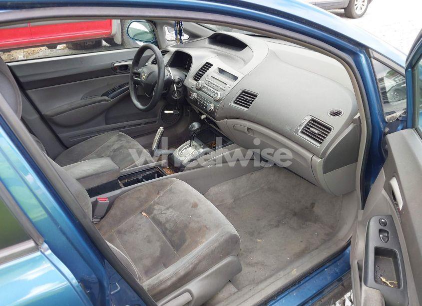 Photo 5 of 2007 Honda Civic LX (VIN 1HGFA16507L128619)