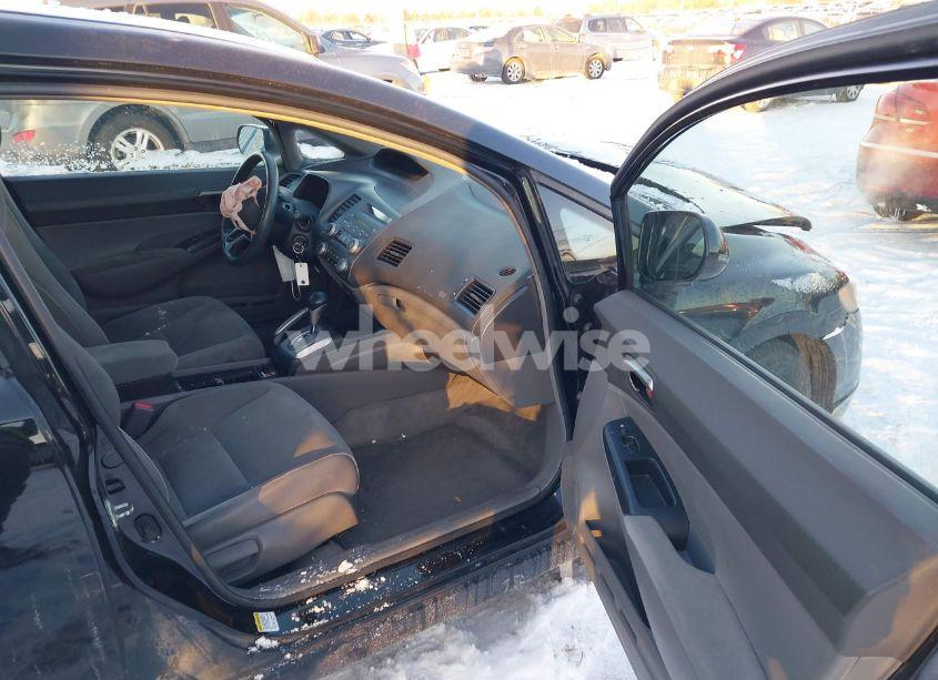 Photo 5 of 2007 Honda Civic LX (VIN 1HGFA16507L141144)