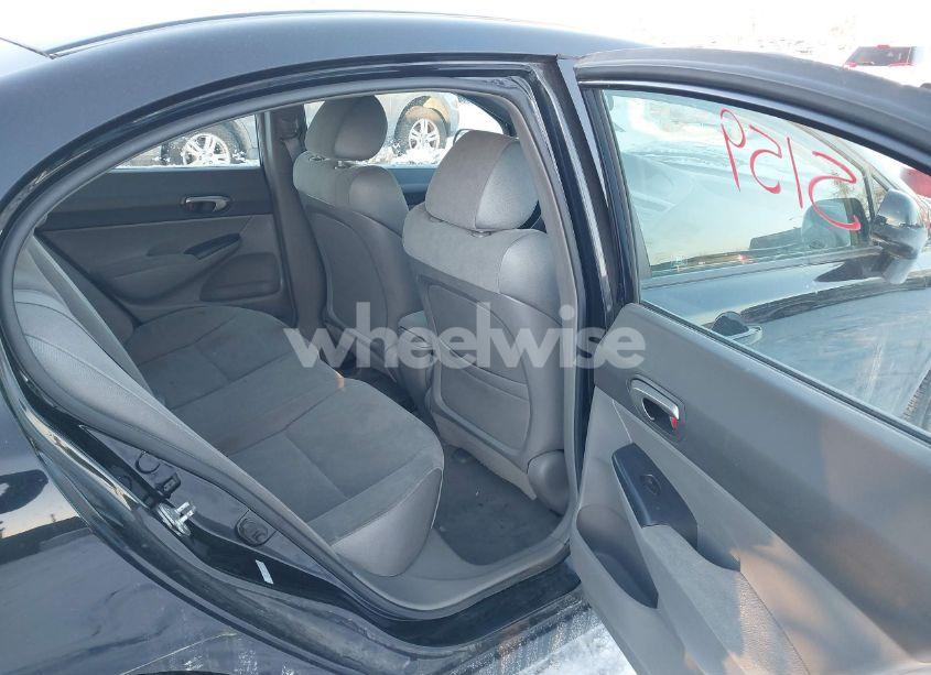 Photo 8 of 2007 Honda Civic LX (VIN 1HGFA16507L141144)