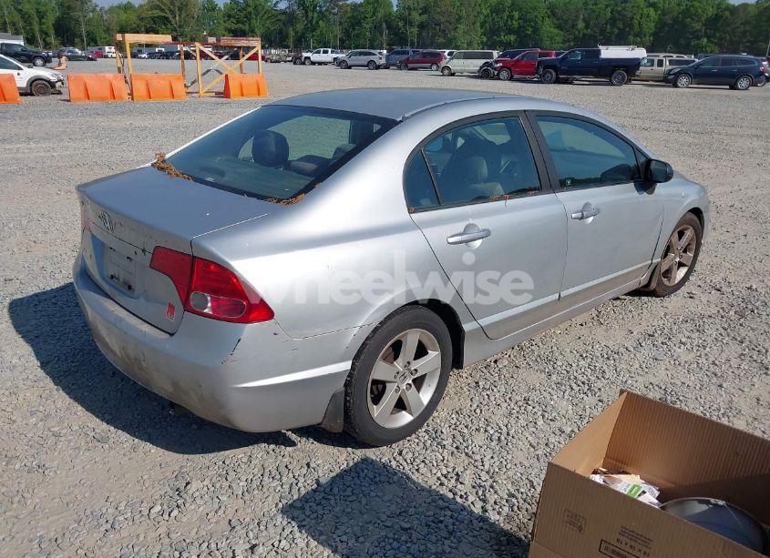 Photo 4 of 2008 Honda Civic LX (VIN 1HGFA16508L057665)