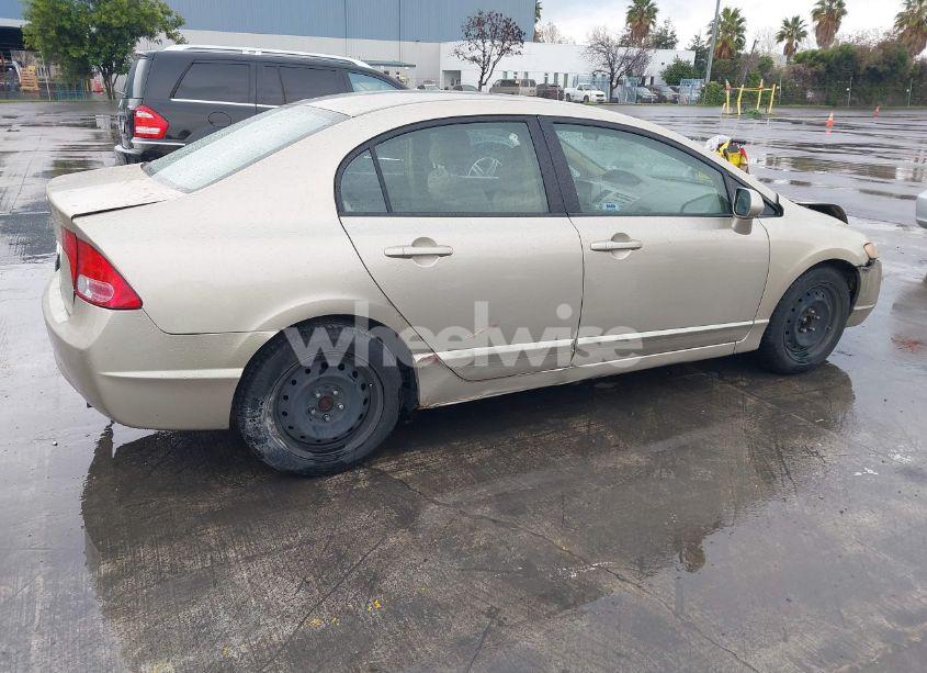 Photo 4 of 2008 Honda Civic LX (VIN 1HGFA16508L068715)