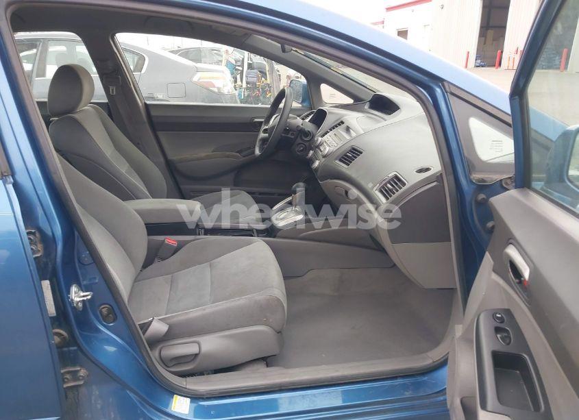 Photo 5 of 2008 Honda Civic LX (VIN 1HGFA16508L069962)