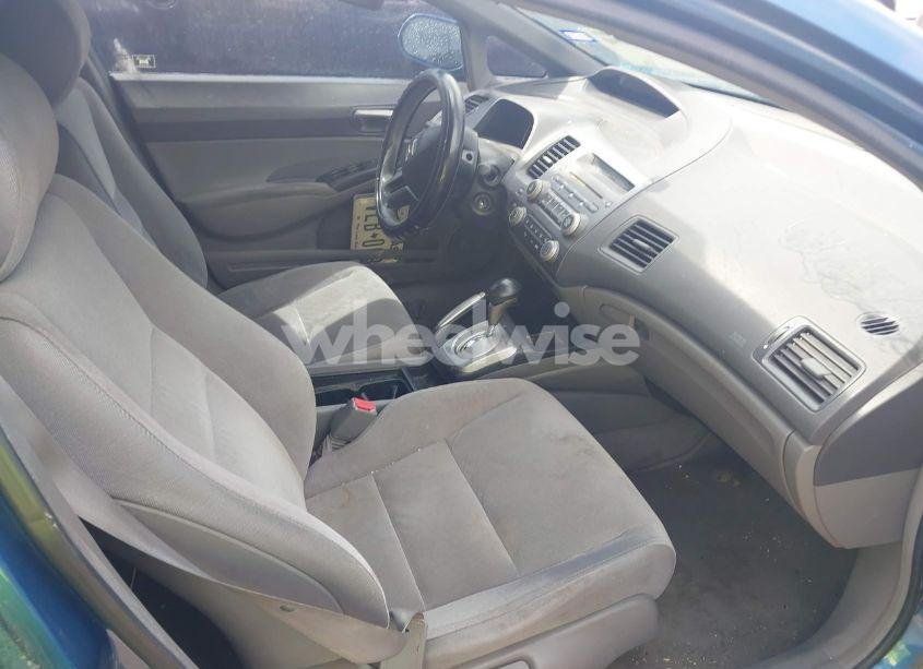 Photo 5 of 2008 Honda Civic LX (VIN 1HGFA16508L087622)