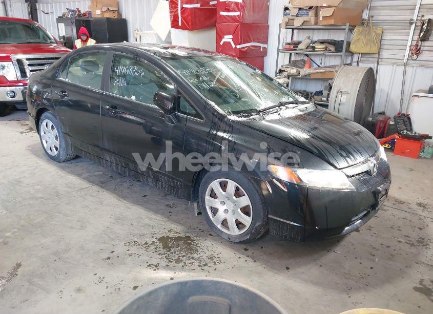 2008 Honda Civic LX (VIN 1HGFA16508L111112) main photo