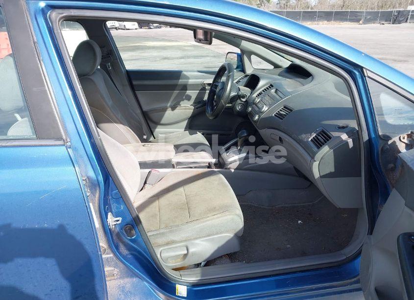 Photo 5 of 2008 Honda Civic LX (VIN 1HGFA16508L114124)