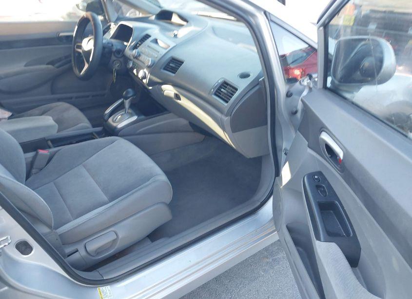 Photo 5 of 2009 Honda Civic LX (VIN 1HGFA16509L006622)