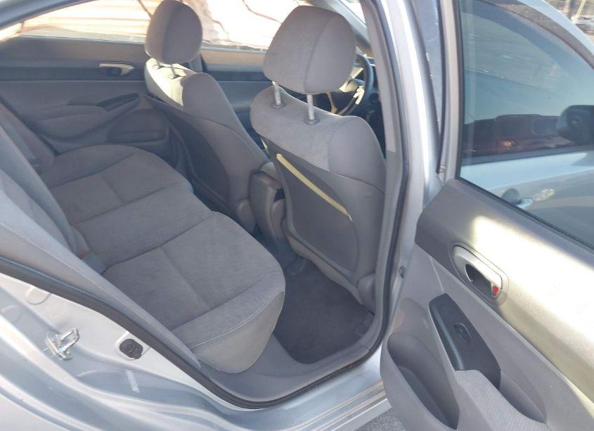 Photo 8 of 2009 Honda Civic LX (VIN 1HGFA16509L006622)