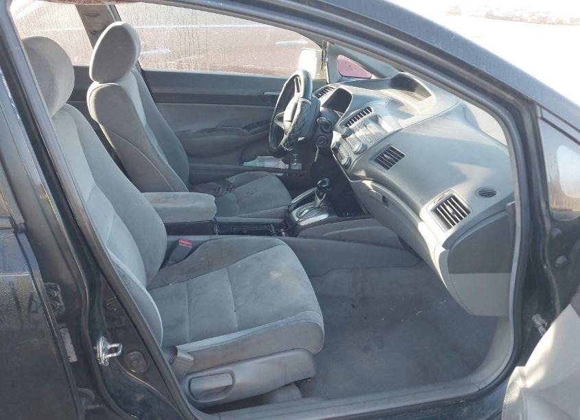 Photo 5 of 2009 Honda Civic LX (VIN 1HGFA16509L026997)