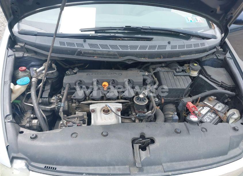 Photo 10 of 2006 Honda Civic LX (VIN 1HGFA16516L106501)