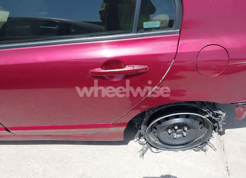 Photo 13 of 2006 Honda Civic LX (VIN 1HGFA16516L113111)