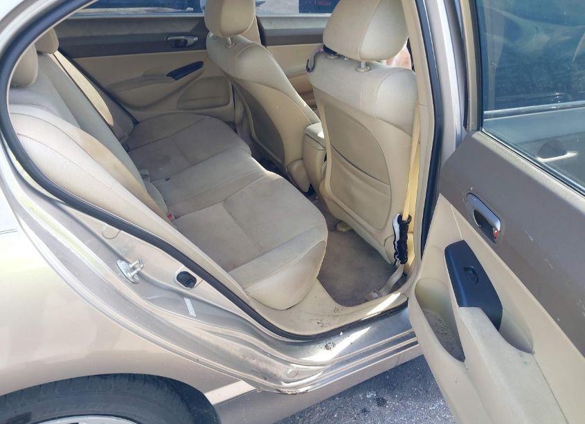 Photo 8 of 2006 Honda Civic LX (VIN 1HGFA16516L113335)