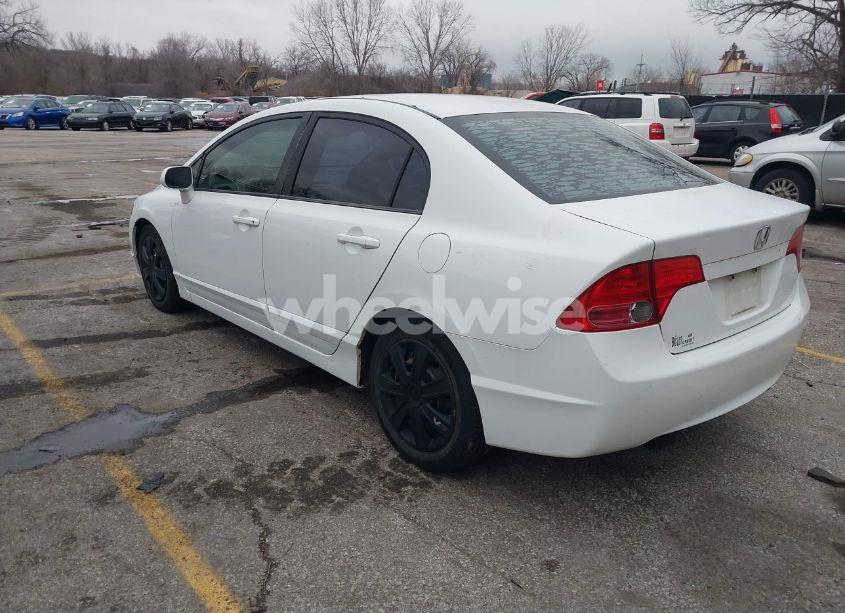 Photo 3 of 2007 Honda Civic LX (VIN 1HGFA16517L015066)