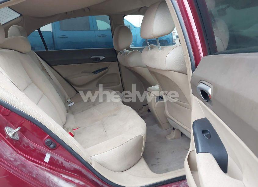 Photo 8 of 2007 Honda Civic LX (VIN 1HGFA16517L015410)