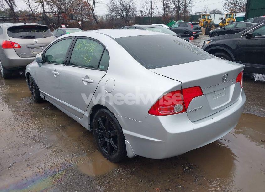 Photo 3 of 2007 Honda Civic LX (VIN 1HGFA16517L110176)