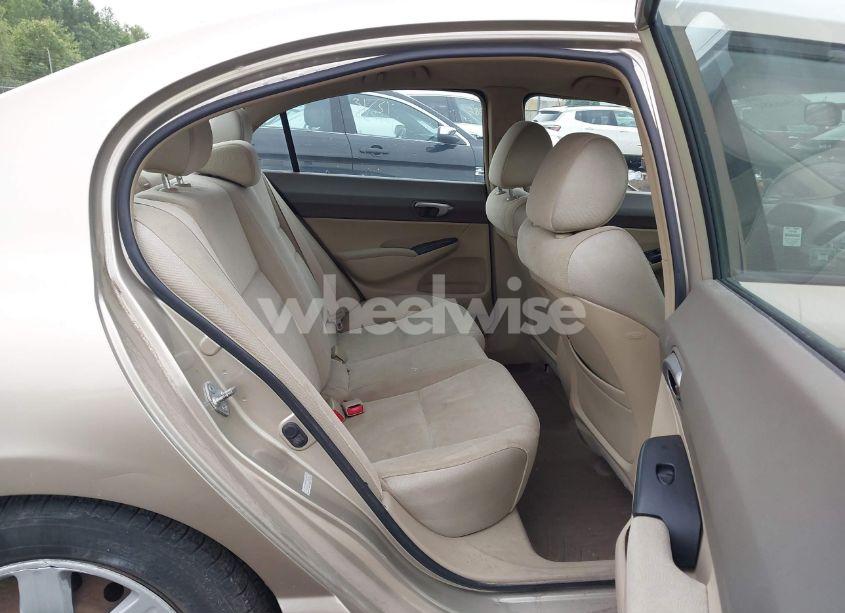 Photo 8 of 2007 Honda Civic LX (VIN 1HGFA16517L143212)