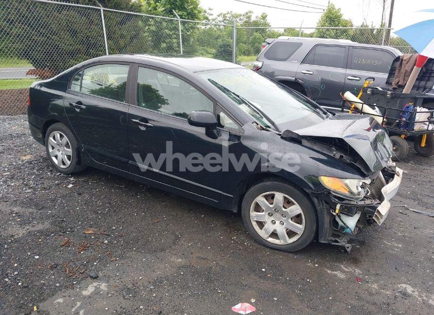 2008 Honda Civic LX (VIN 1HGFA16518L011097) main photo