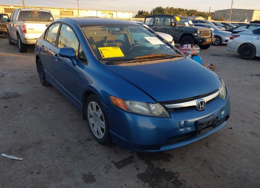 2008 Honda Civic LX (VIN 1HGFA16518L058646) main photo