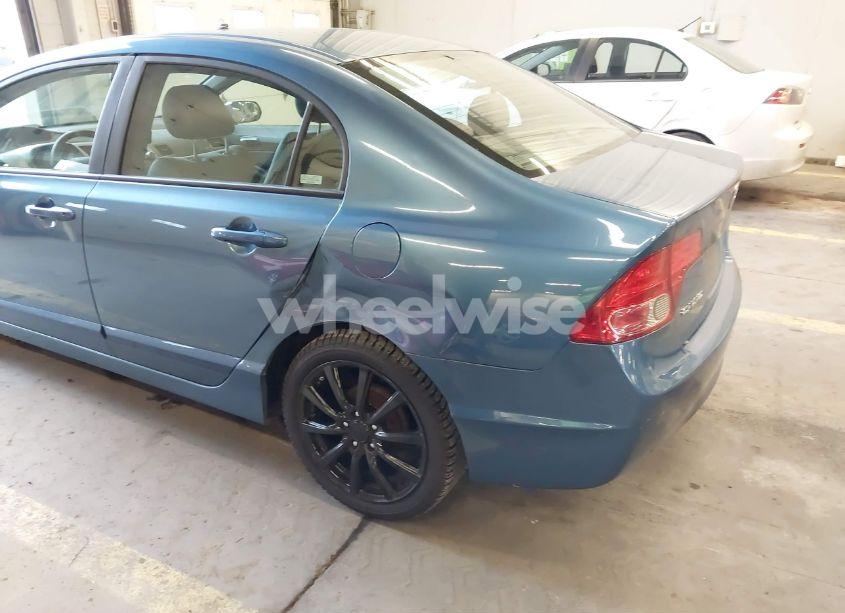 Photo 6 of 2008 Honda Civic SDN (VIN 1HGFA16518L113631)