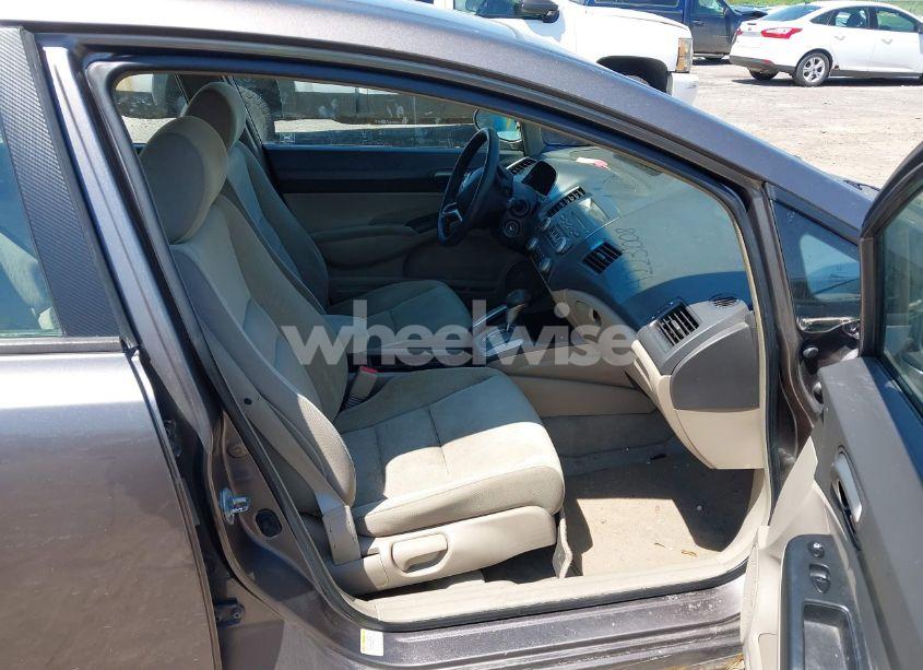 Photo 5 of 2009 Honda Civic LX (VIN 1HGFA16519L004488)