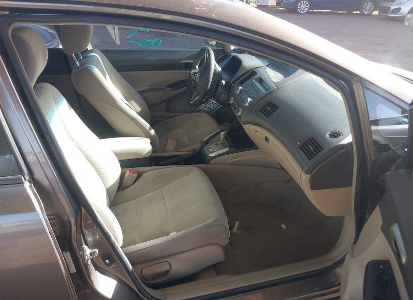 Photo 5 of 2009 Honda Civic LX (VIN 1HGFA16519L005348)