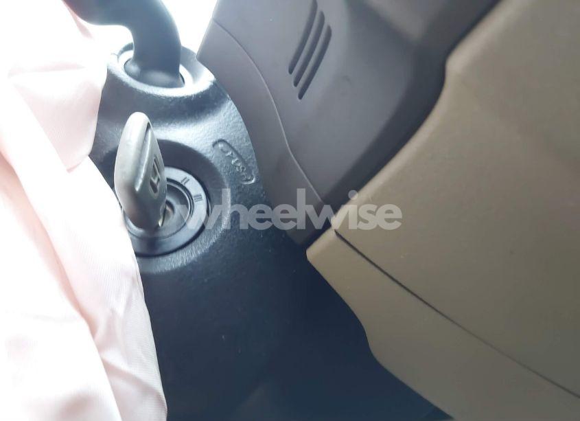 Photo 11 of 2006 Honda Civic LX (VIN 1HGFA16526L047779)