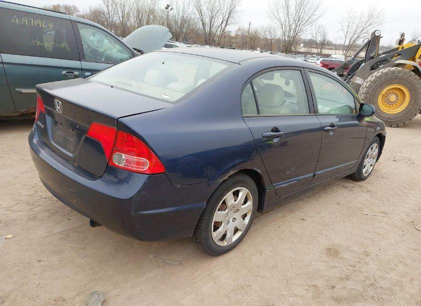 Photo 4 of 2006 Honda Civic LX (VIN 1HGFA16526L056840)