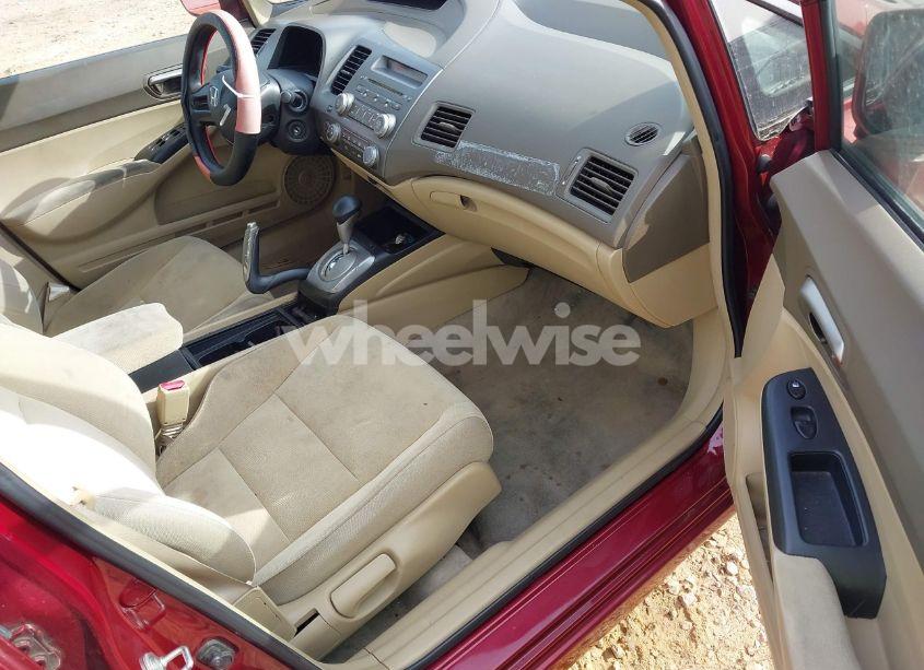 Photo 5 of 2006 Honda Civic LX (VIN 1HGFA16526L095069)