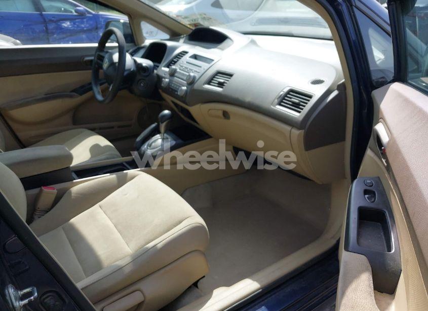 Photo 5 of 2006 Honda Civic LX (VIN 1HGFA16526L099753)