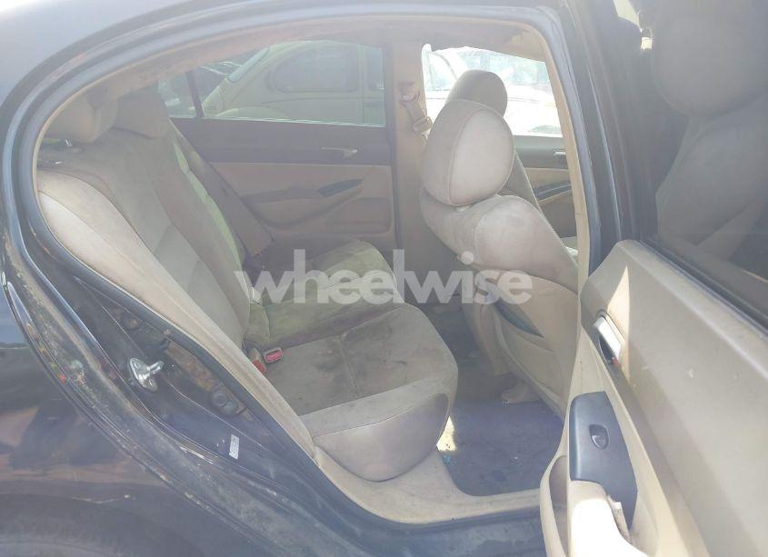 Photo 8 of 2006 Honda Civic LX (VIN 1HGFA16526L124733)