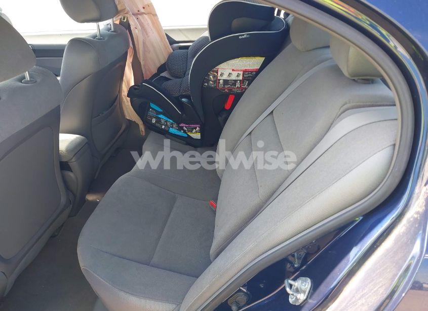 Photo 8 of 2006 Honda Civic LX (VIN 1HGFA16526L131486)