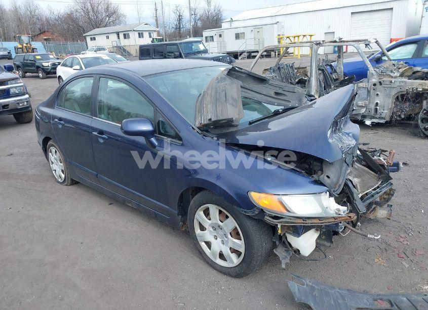 2007 Honda Civic LX (VIN 1HGFA16527L051252) main photo