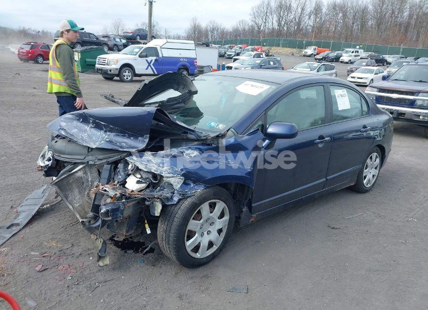 Photo 2 of 2007 Honda Civic LX (VIN 1HGFA16527L051252)
