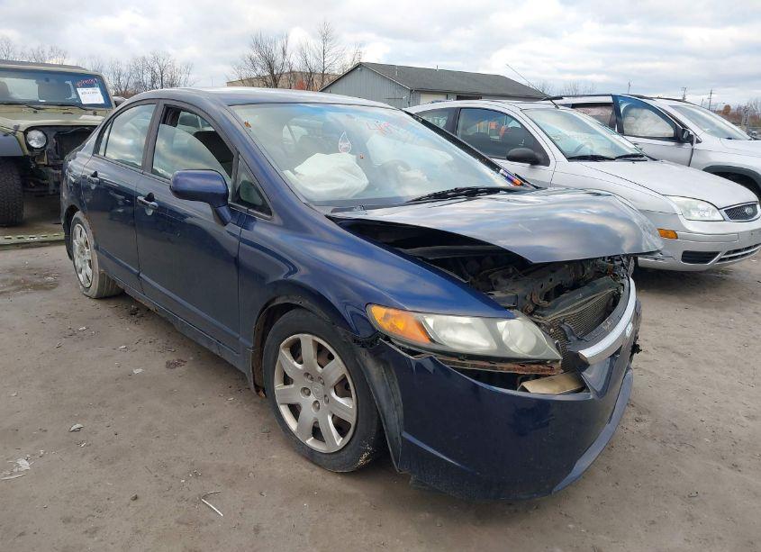 2008 Honda Civic LX (VIN 1HGFA16528L015062) main photo