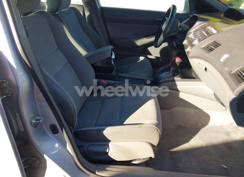 Photo 5 of 2008 Honda Civic LX (VIN 1HGFA16528L029642)