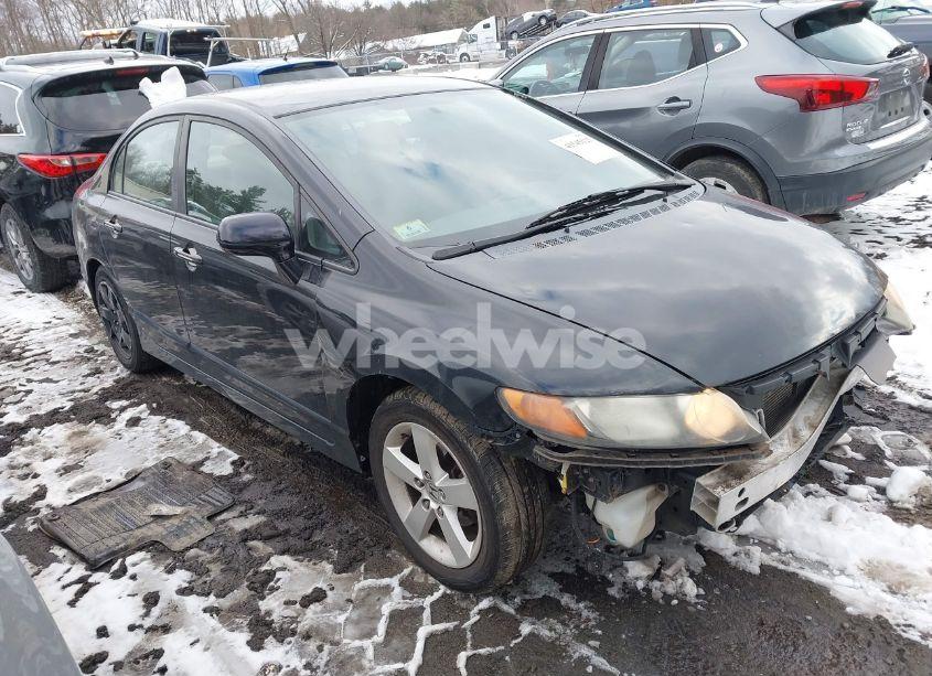 2008 Honda Civic LX (VIN 1HGFA16528L037417) main photo