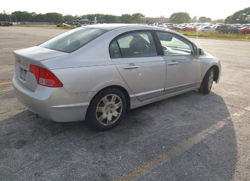 Photo 4 of 2008 Honda Civic LX (VIN 1HGFA16528L054329)