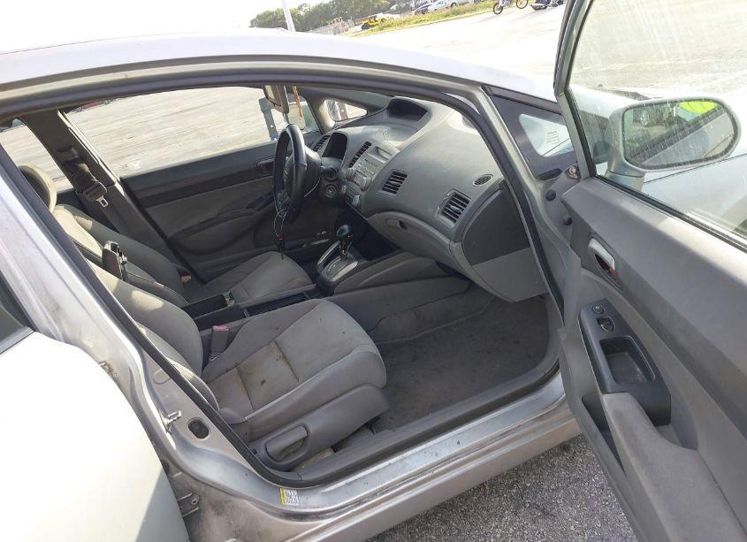 Photo 5 of 2008 Honda Civic LX (VIN 1HGFA16528L054329)