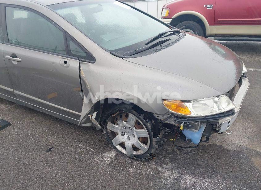 Photo 13 of 2008 Honda Civic LX (VIN 1HGFA16528L095396)