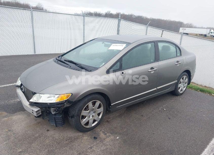 Photo 2 of 2008 Honda Civic LX (VIN 1HGFA16528L095396)