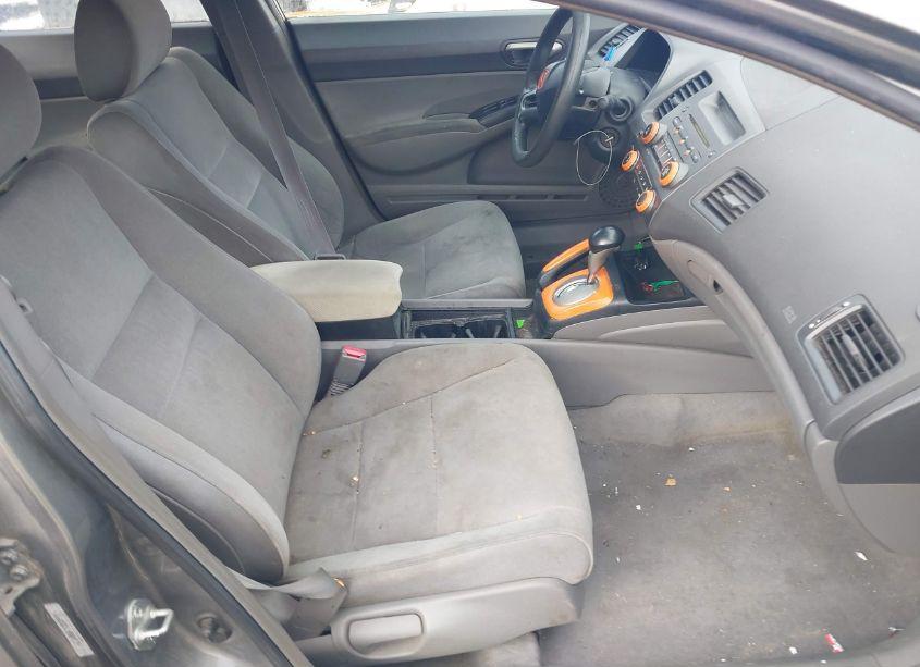 Photo 5 of 2008 Honda Civic LX (VIN 1HGFA16528L102041)